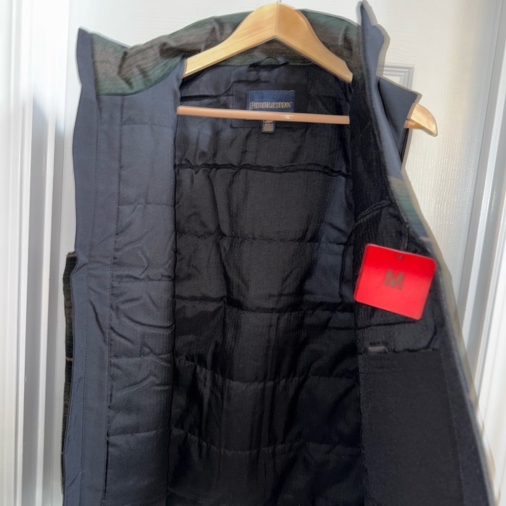 Pendleton NWT Men’s Full Zip Vest M Green Plaid Pockets Gorpcore Outdoor Hiking - Picture 6 of 13